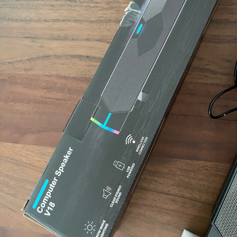 Speaker | Rainbow Wave RGB Lighting, Wireless Connection V18 Brand New In Box